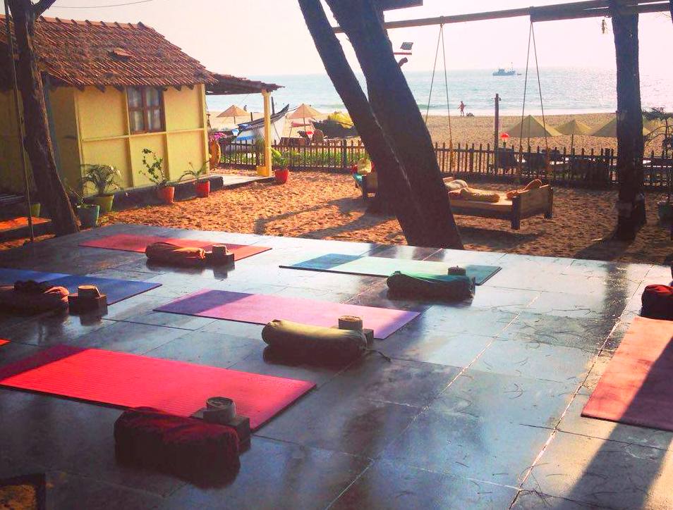 yoga curso india